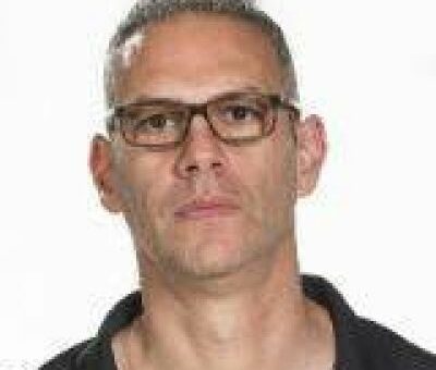 Tomer Steinhauer