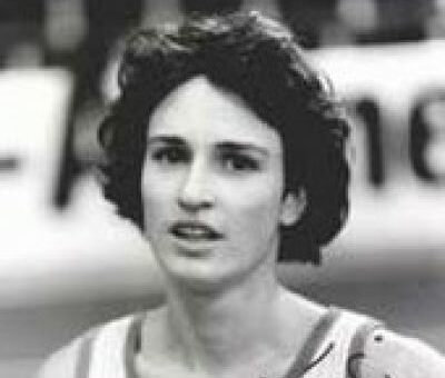Ulrike Sarvari