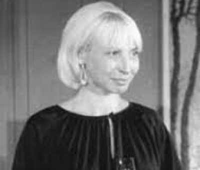 Vera Oelschlegel
