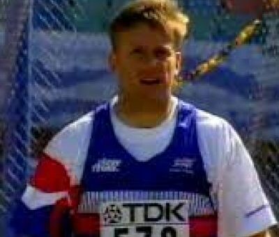 Vitaliy Khozhatelyov