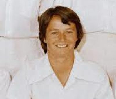 Viv Stephens