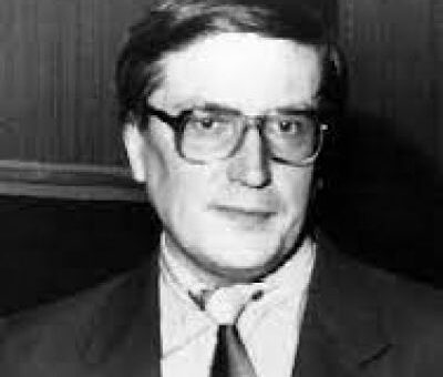Vladimir Okhotnik