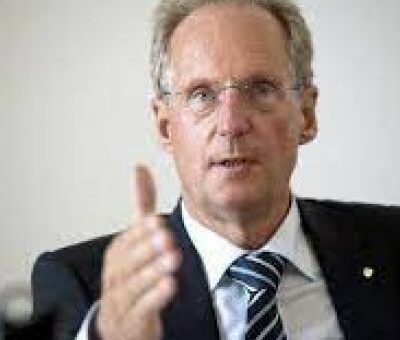 Wolfgang Schuster