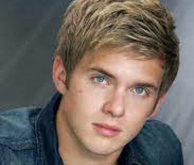 Chris Brochu