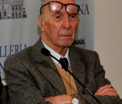 Clorindo Testa