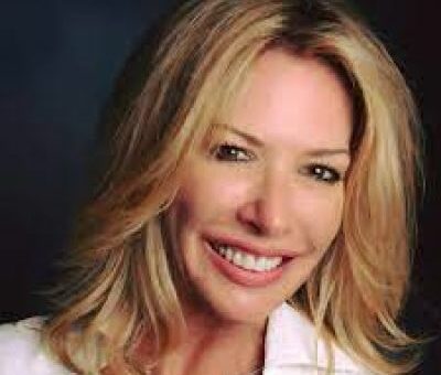 Kelly Moe