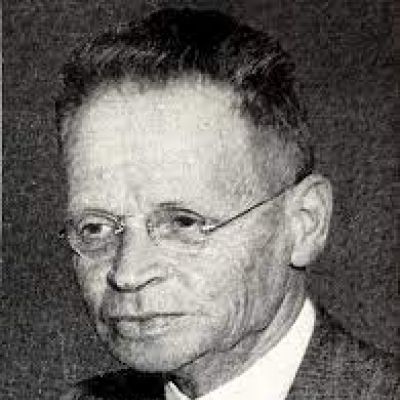 Leo B. Bozell