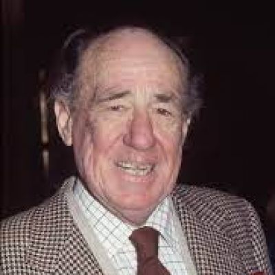 Michael Hordern