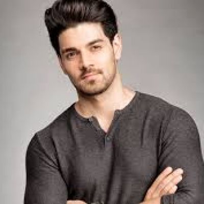 Suraj Pancholi