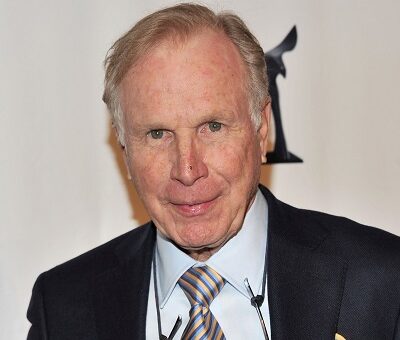 Wayne Rogers