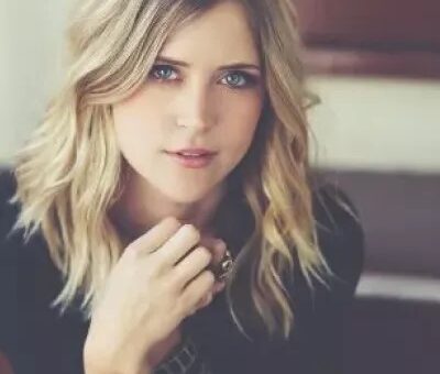 Kathryn_Wahl