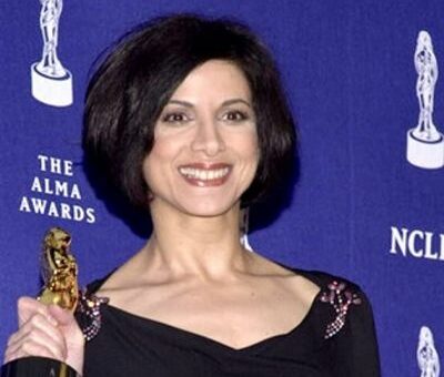 Saundra Santiago