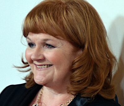 Lesley Nicol