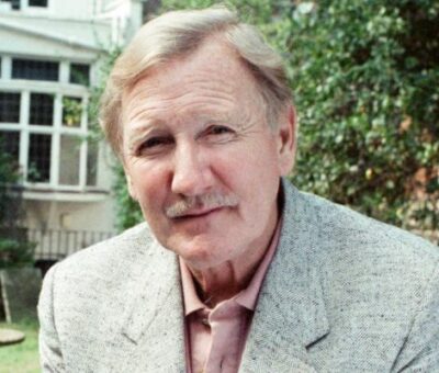 Leslie Phillips