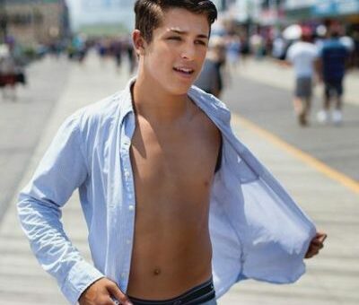 Tanner Zagarino