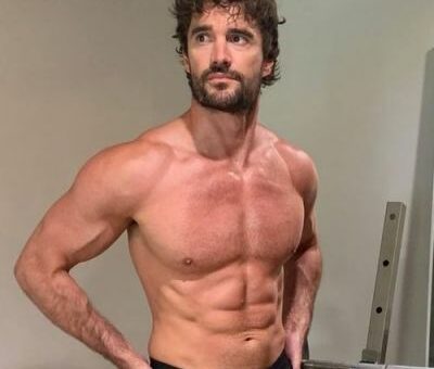 Thom Evan