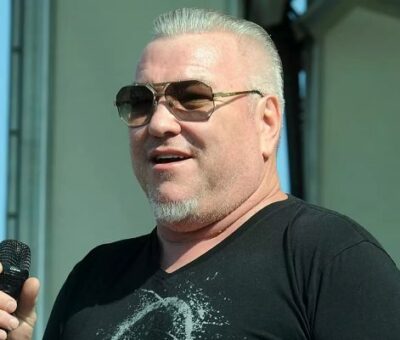 Steve Harwell