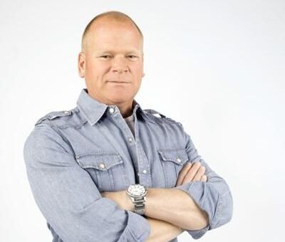 Mike Holmes