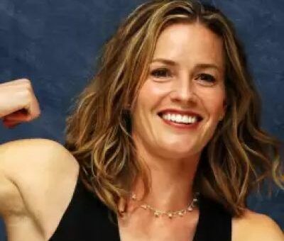 Elisabeth Shue