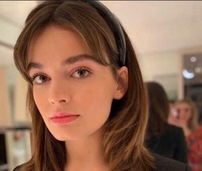 Emma Mackey