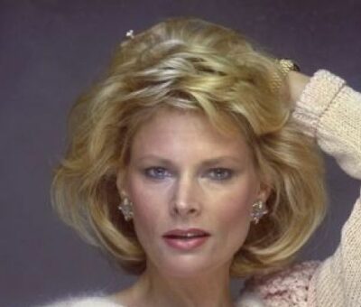 Jacqueline Ray