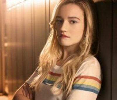 Julia Garner