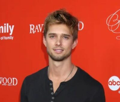 Drew Van Acker