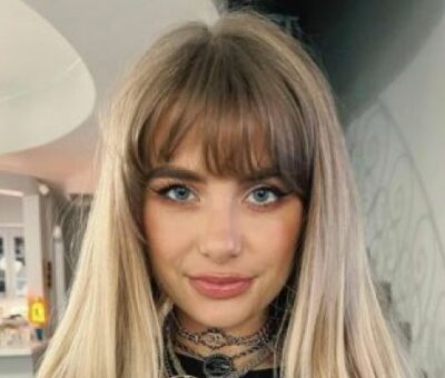 Demi Burnett
