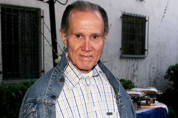 Henry Silva