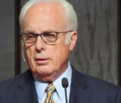 John MacArthur