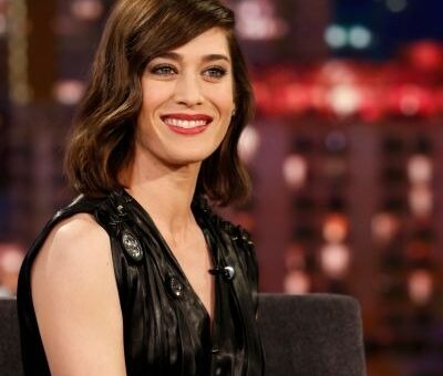 Lizzy Caplan