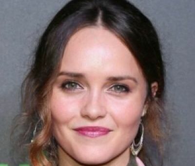 Rebecca Breeds