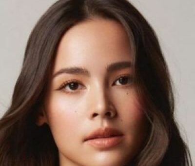 Urassaya Sperbund