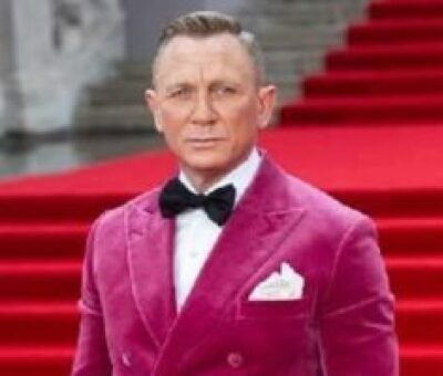 Daniel Craig