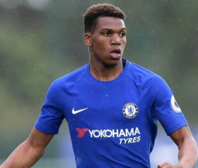 Dujon Sterling