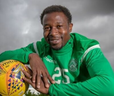 Efe Ambrose