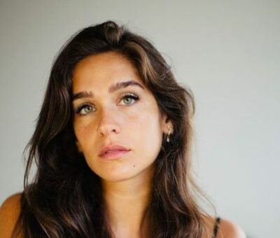 Izabel Pakzad