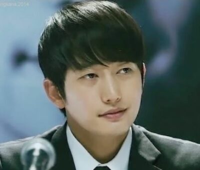 Lee Doo-Seok