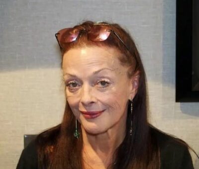 Lisa Loring