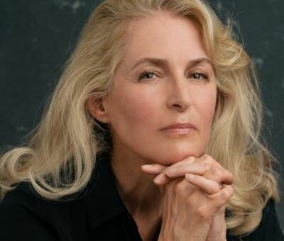 Janis Ahern