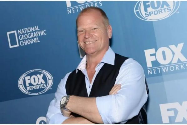 Mike Holmes