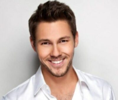 Scott Clifton