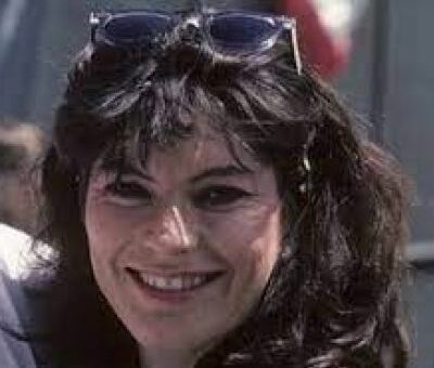 Vivienne Kove