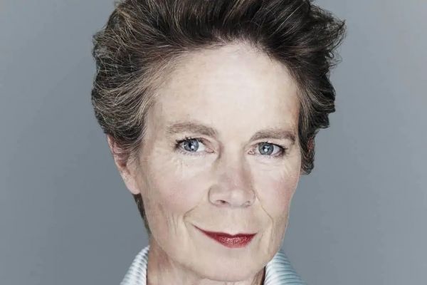 Celia Imrie