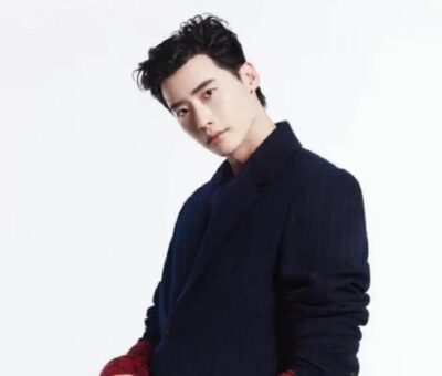 Lee Jong Suk