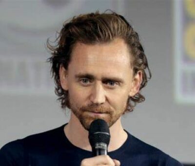 Tom Hiddleston