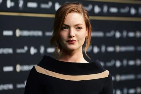 Holliday Grainger