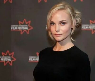 Joanna Vanderham