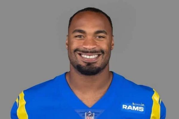 Robert Woods