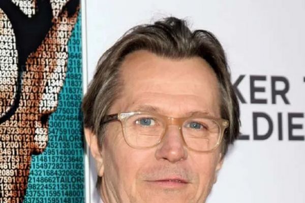 Gary Oldman